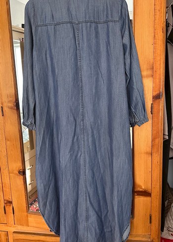 Düğmeli Uzun Kadın Kot Ceketi - Görsel 4