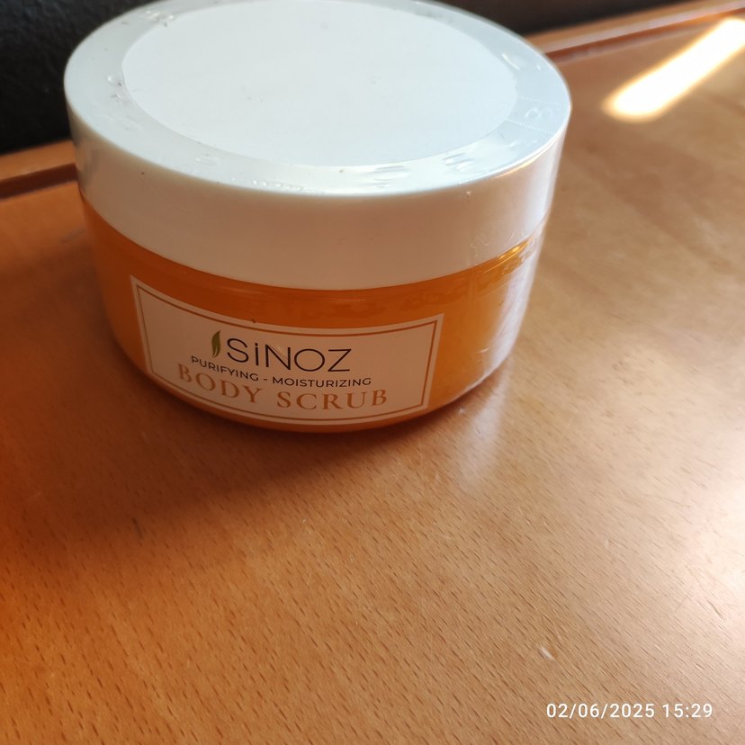 SİNOZ Arındırıcı ve Nemlendirici Vücut Peelingi - Görsel 2