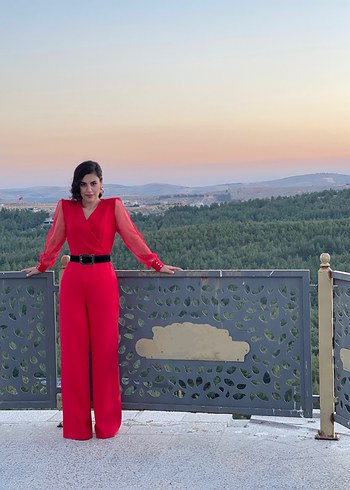 Kemerli Kırmızı Uzun Kadın Tulum - Görsel 2