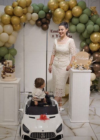 Dantel İşlemeli Beyaz Midi Nişan Elbisesi - Görsel 3