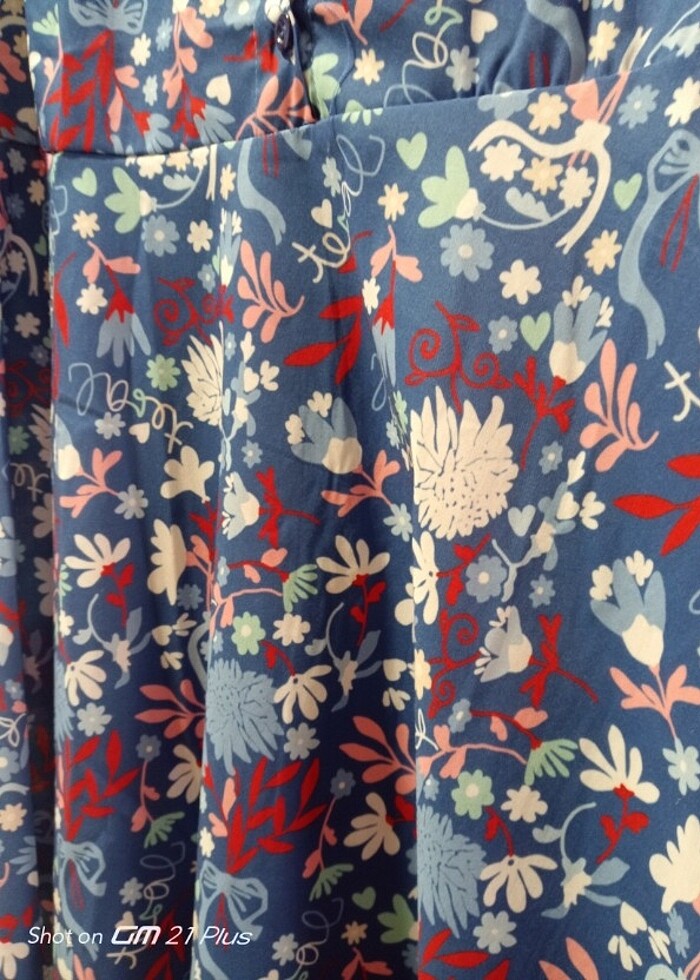 Çiçekli elbise - Görsel 4