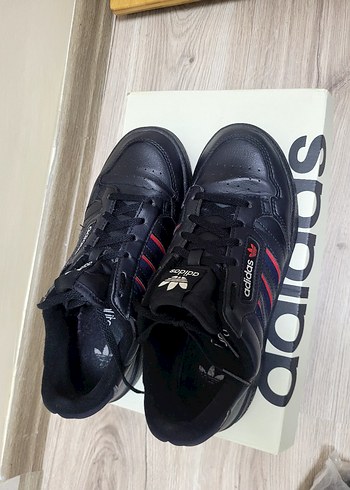38 Beden siyah Renk Adidas Kadın Çocuk Siyah Spor Ayakkabı