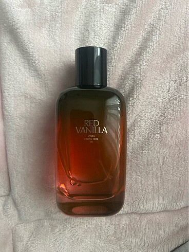 red vanilla parfum