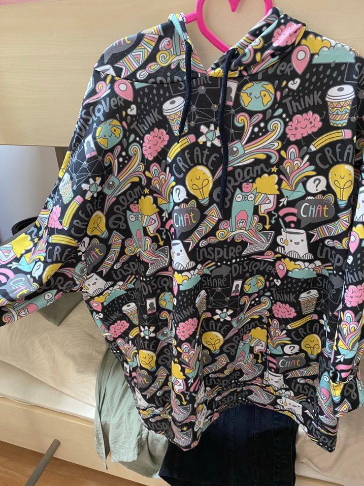 Renkli Baskılı Kadın Sweatshirt - Görsel 2