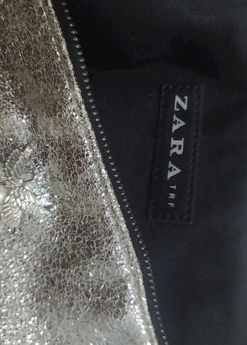 Zincir Detaylı Parlak Gri Deri Kadın Portföy Çanta - Görsel 5