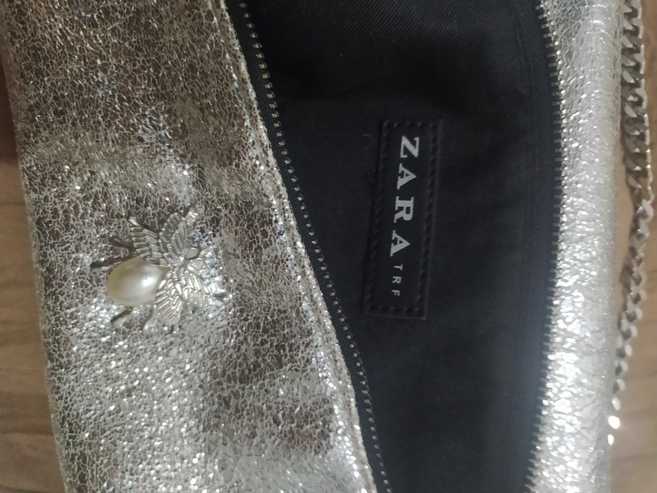 Zincir Detaylı Parlak Gri Deri Kadın Portföy Çanta - Görsel 5