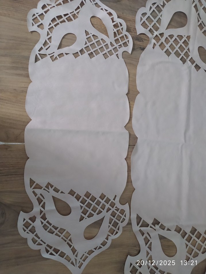 Deri İşi Beyaz Gri Masa Örtüsü Runner - Görsel 2