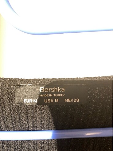 m Beden siyah Renk Bershka