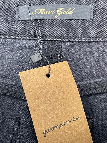 30 Beden siyah Renk Mavi Jeans Jean / Kot %70 İndirimli.