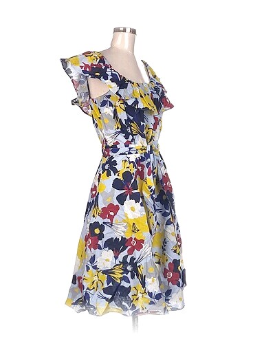 Zara Zara Kısa Elbise %70 İndirimli.