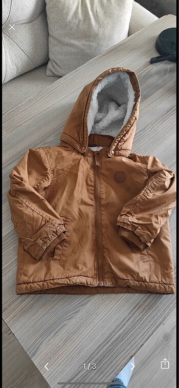 H&M 2.3. Yaş mont taba renk