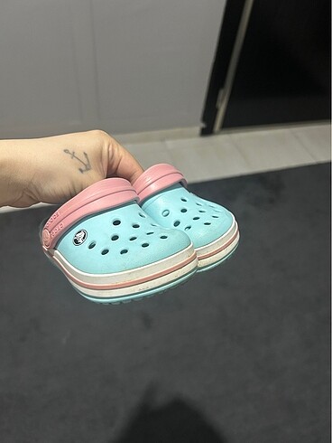 21 Beden Orijinal crocs çocuk terlik