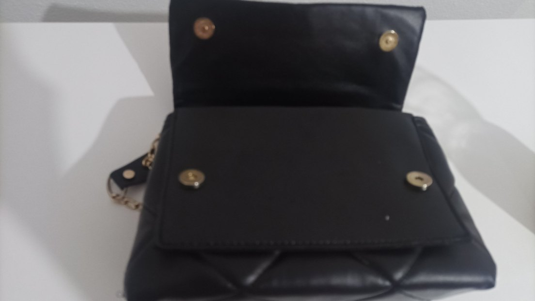 Zincir Detaylı Siyah Deri Kadın Çanta - Görsel 2