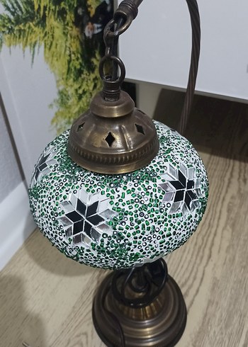 Bordo Renkli Mozaik Masa Lambası bordo kırıklık var resimde - Görsel 3