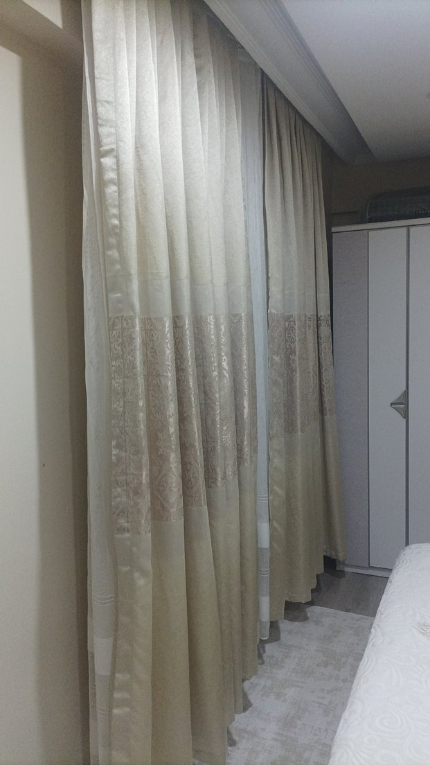 brillant fon perdesi sık pile iki kanat iki buçuk senelik ürün - Görsel 3