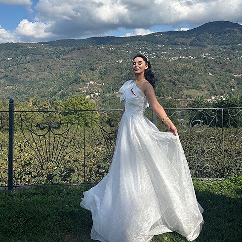 Nişan söz nikah kıyafeti
