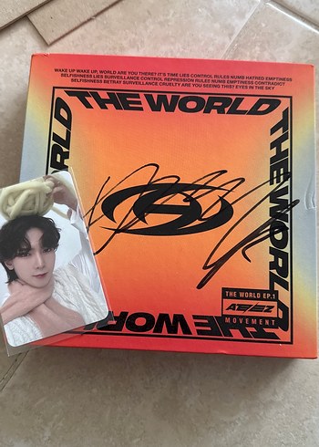 ATEEZ The World EP.1 Movement Albüm