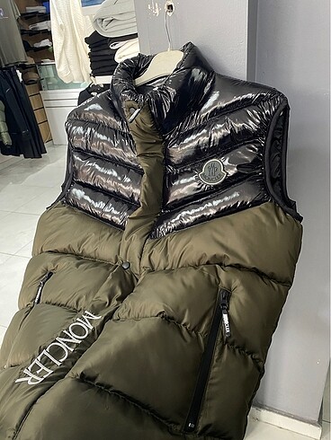 xl Beden Moncler yelek parlak