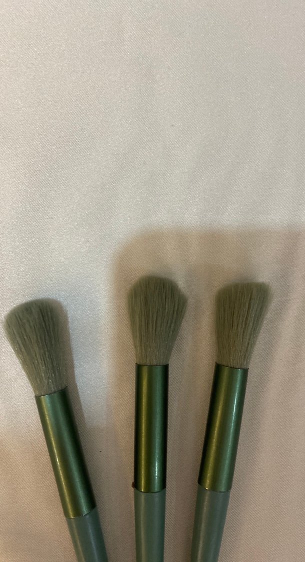 Yeşil ve Gri Makyaj Fırçası Seti - Görsel 2