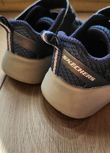 22 Beden Skechers 22 Numara Erkek Çocuk Ayakkabısı