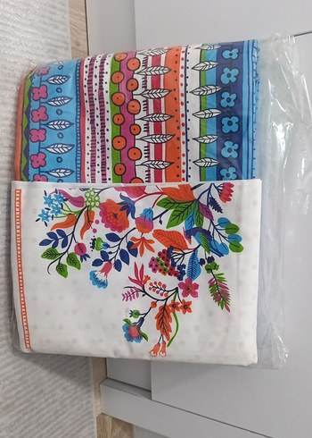 Çift kişilik Renkli Baskılı Nevresim Takımı - Görsel 2