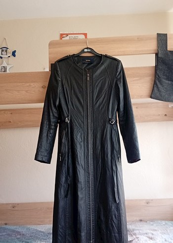 Uzun Siyah Deri Goth Kemerli Kadın Ceket - Görsel 2