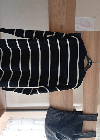 Siyah Çizgili Uzun Triko Elbise - Görsel 3