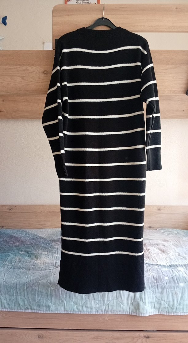 Siyah Çizgili Uzun Triko Elbise - Görsel 4