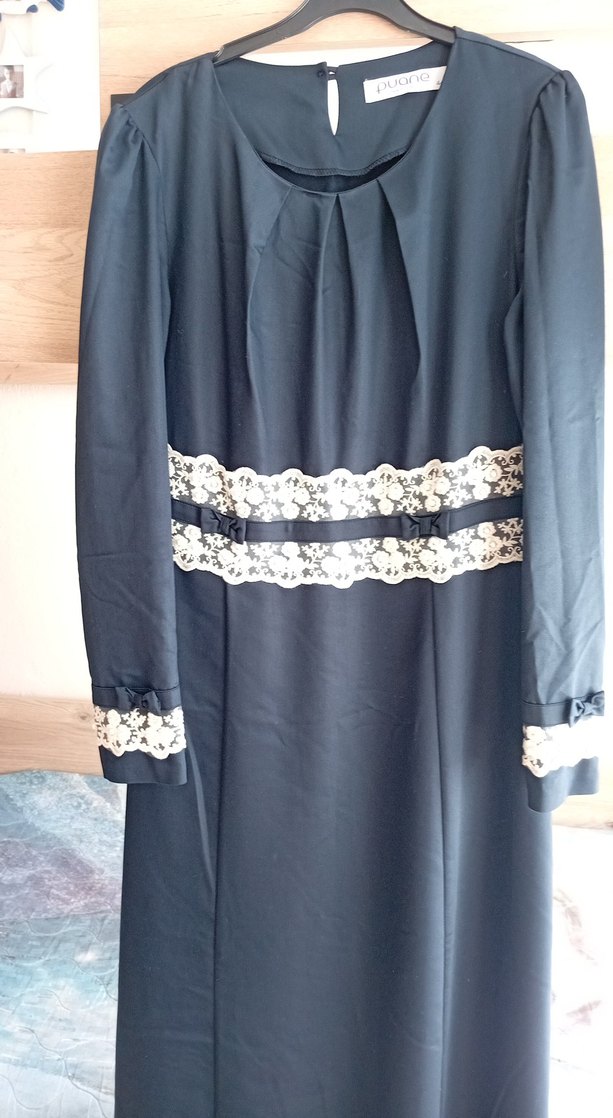 Nakış Detaylı Lacivert Uzun Elbise - Görsel 5