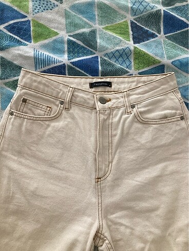 Trendyolmilla krem jean