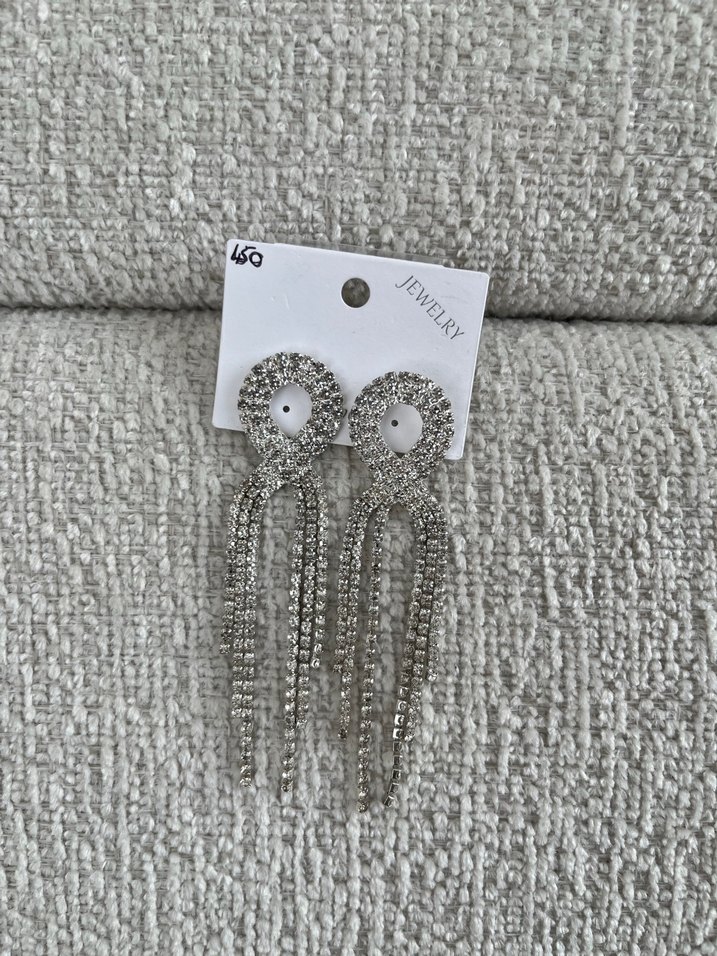 Uzun gümüş rengi küpe - Görsel 2