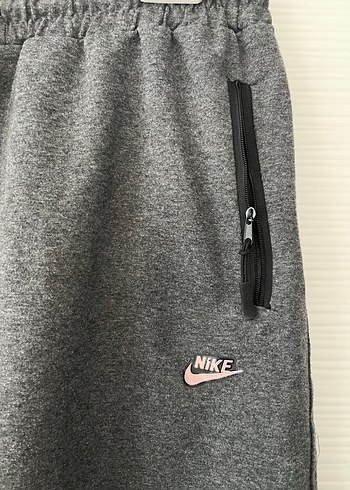 Nike gri erkek şort - Görsel 2