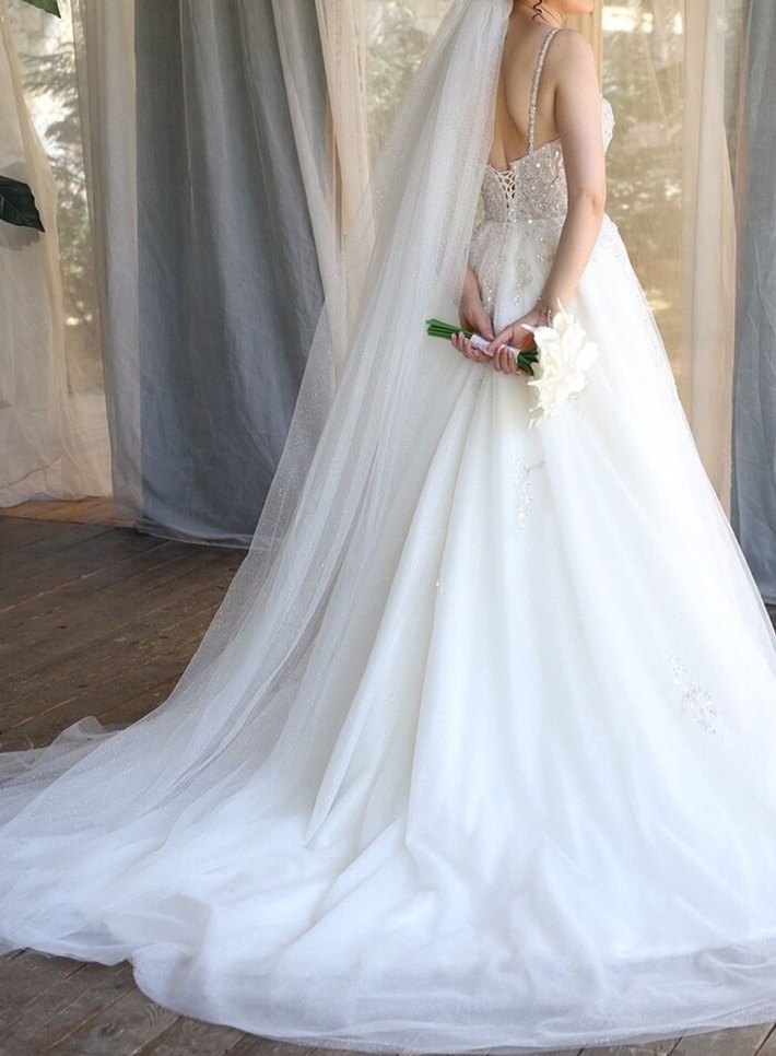 Beyaz Modern Klasik Gelinlik - Görsel 3