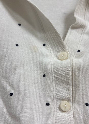 Düğmeli Beyaz Kadın Polo crop - Görsel 4