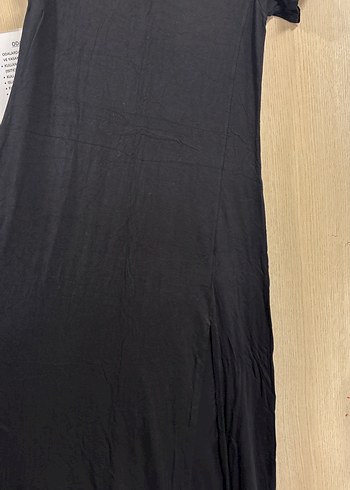 Siyah V Yakalı Uzun Kadın Elbise - Görsel 4