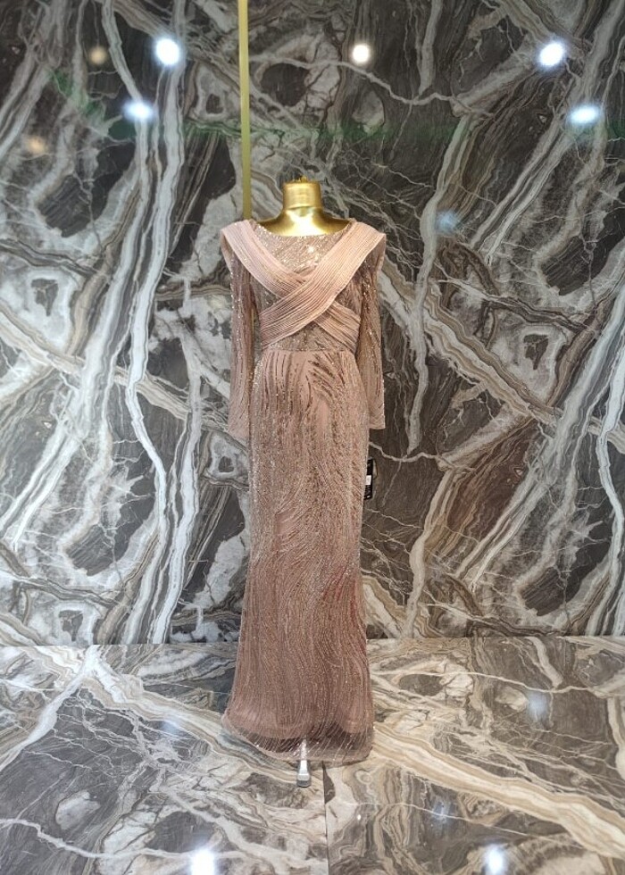 Taşlı uzun abiye - Görsel 3