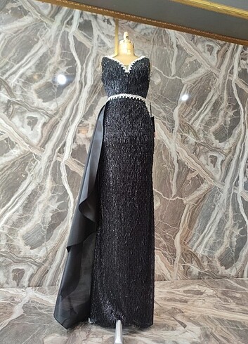 Siyah taşlı abiye - Görsel 4