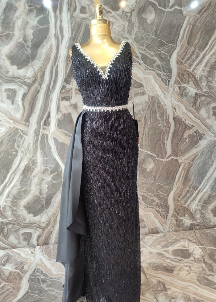 Siyah taşlı abiye - Görsel 2