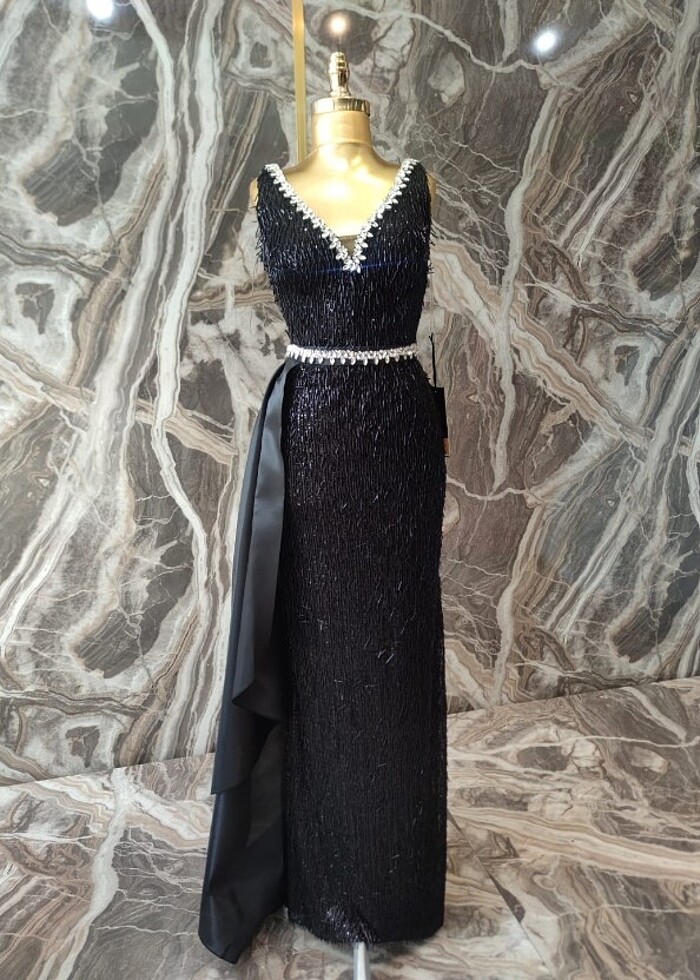 Siyah taşlı abiye - Görsel 5