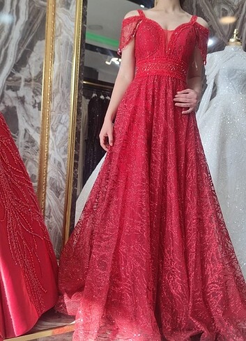 Kırmızı simli abiye  - Görsel 3