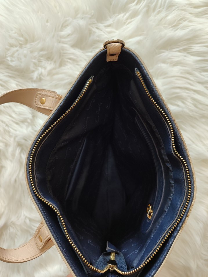 Pierre Cardin bayan kol çantası - Görsel 4