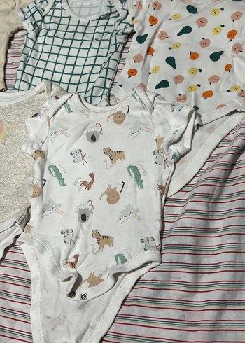 Kısa Kollu Bebek Çıtçıtlı Body - Görsel 2