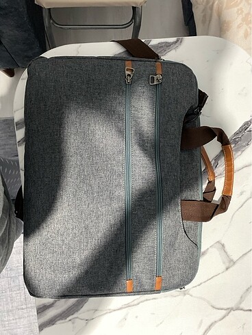 Laptop, evrak çantası