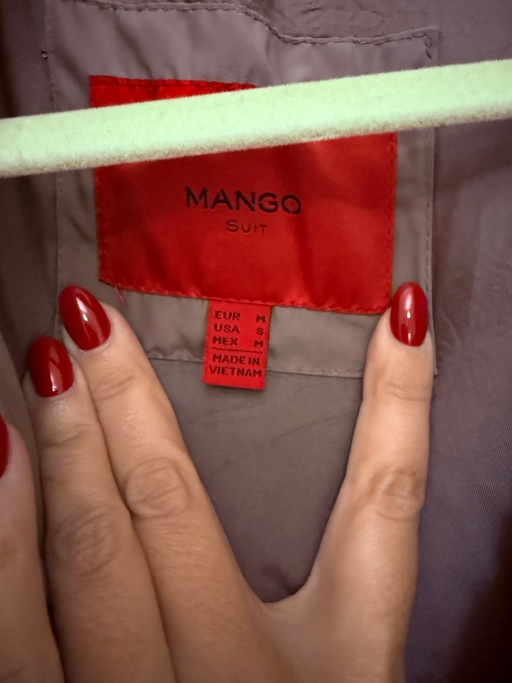 Kuşaklı Uzun Kadın Kışlık Mont - Görsel 2