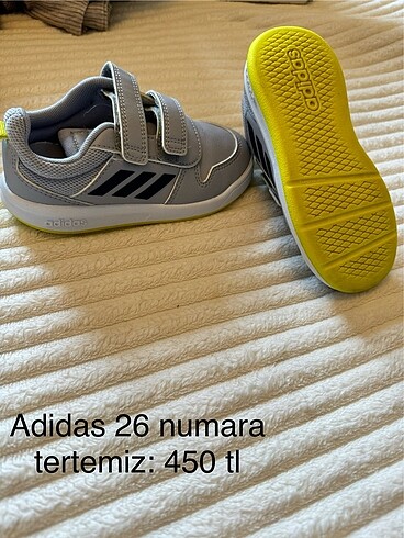 Adidas spor ayakkabı