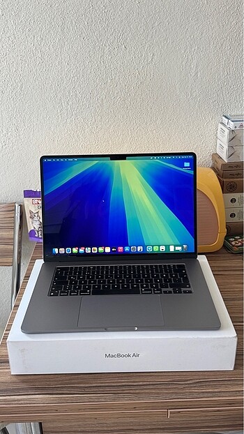 Apple MacBook Air M3 15.3