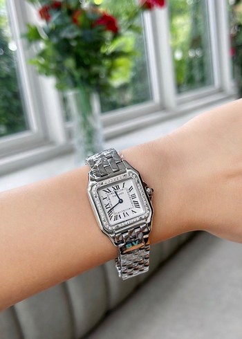  Beden Cartier Panthère Diamond Saat
