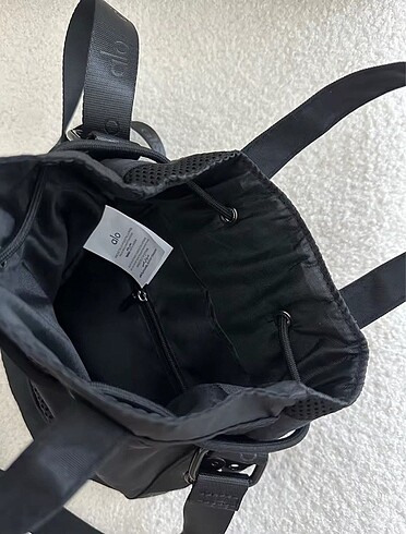 Beden siyah Renk Alo Yoga Crossbody Bucket Çanta