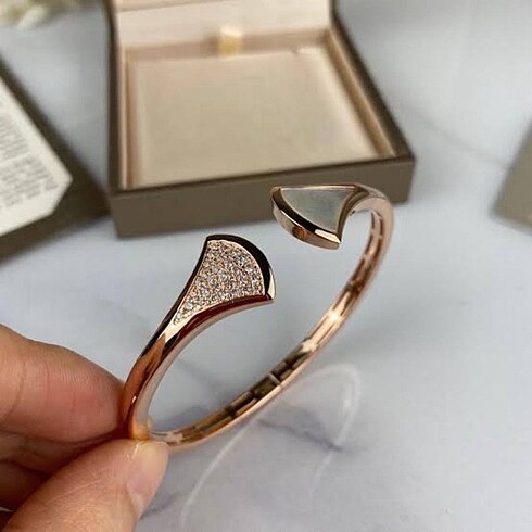 Bvlgari Bvlgari Diva?s Dream Bileklik