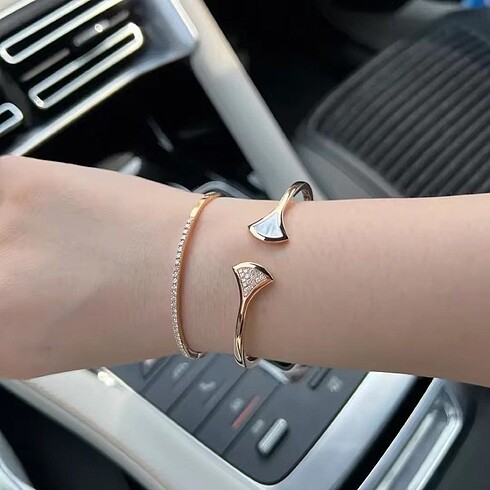 Bvlgari Diva?s Dream Bileklik